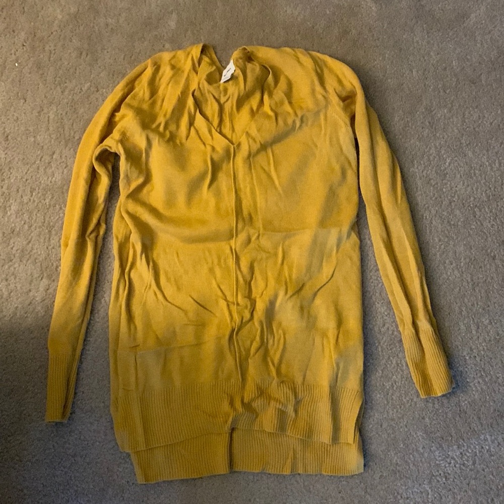 v neck fitted mustard sweater